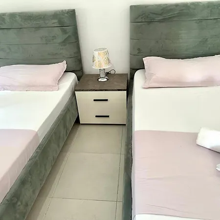 Shell 1 * Golem (Tirana)