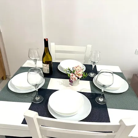 Shell 1 بيت ضيافة غوليم