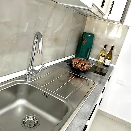 בית הארחה Shell 1 *