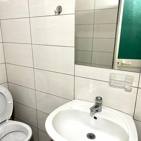 בית הארחה Shell 1