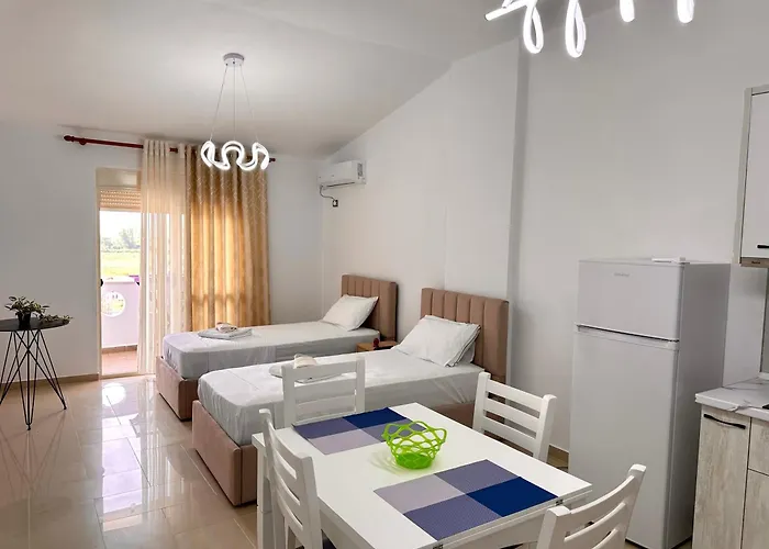 Gasthuis Shell 1 Golem (Tirana)